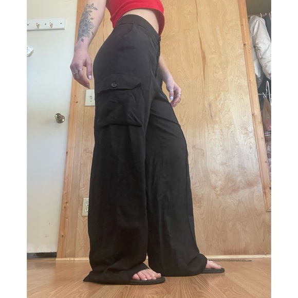 Banana Republic Pants - Banana Republic Black Wide-Leg Cargo Pants